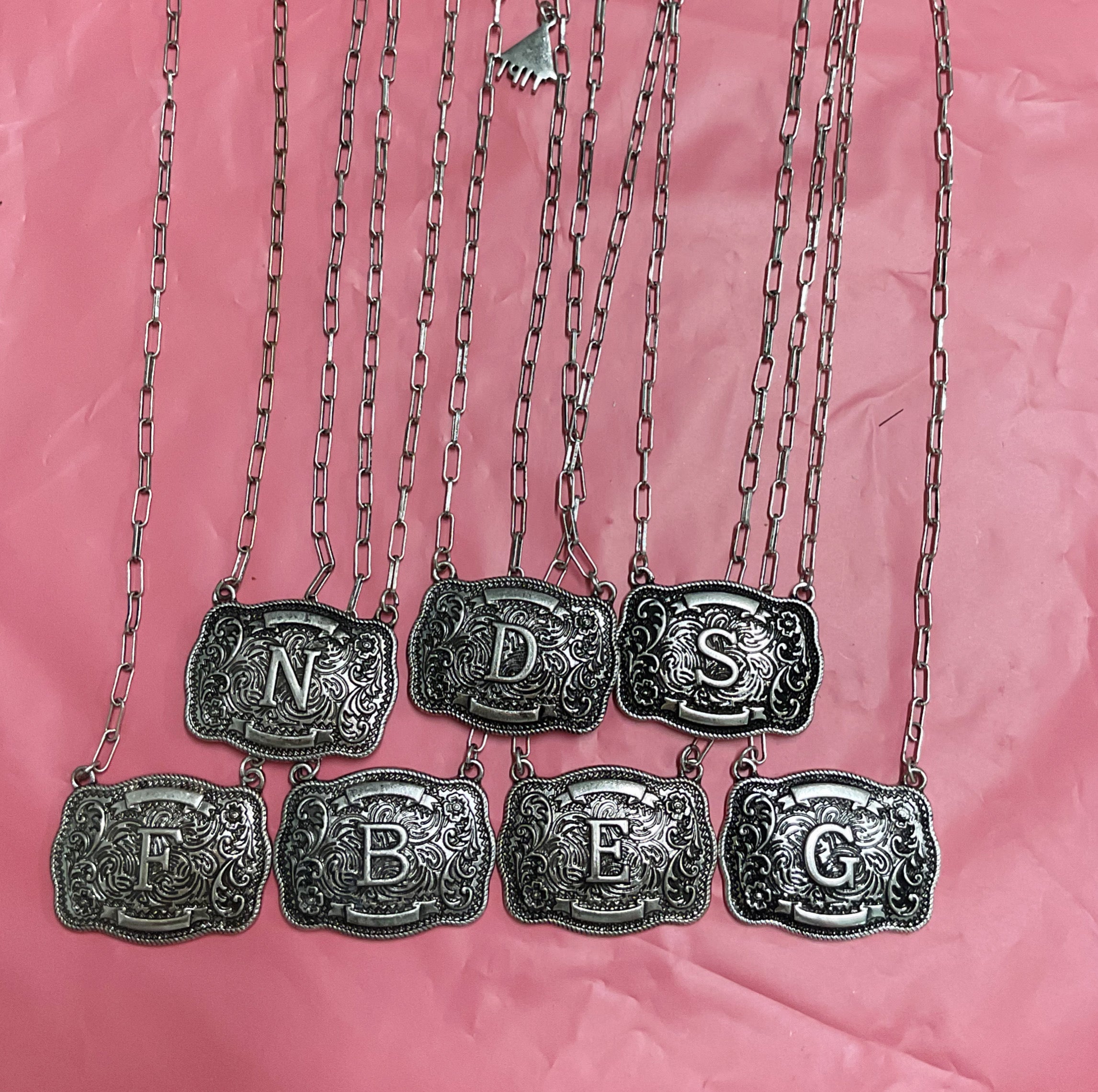 Buckle letter necklace